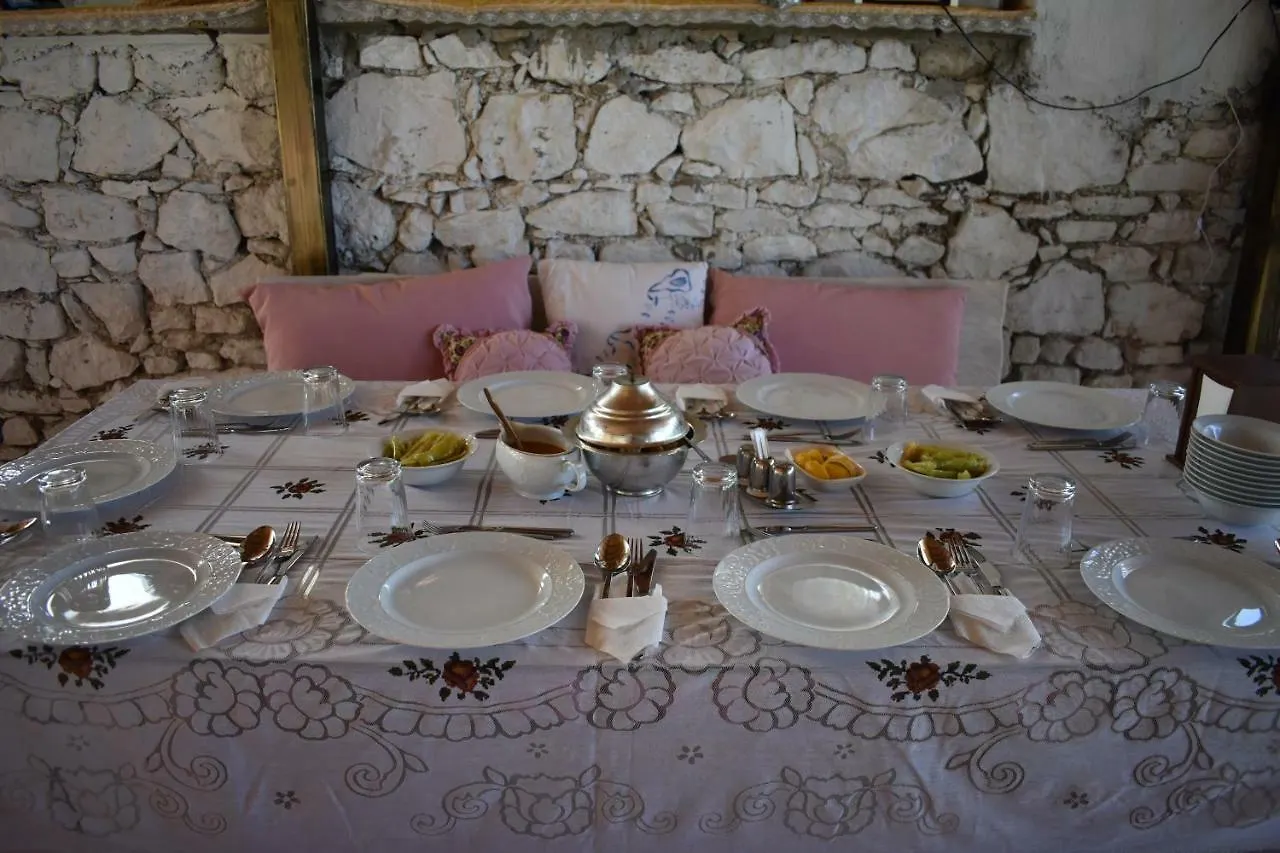 Hotel Sato Koeyevi-Selendi